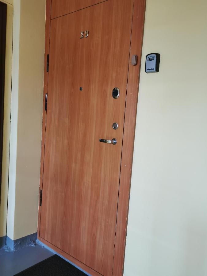 Apartament Buto Nuoma Zemaites Gatveje Telšiai Zewnętrze zdjęcie